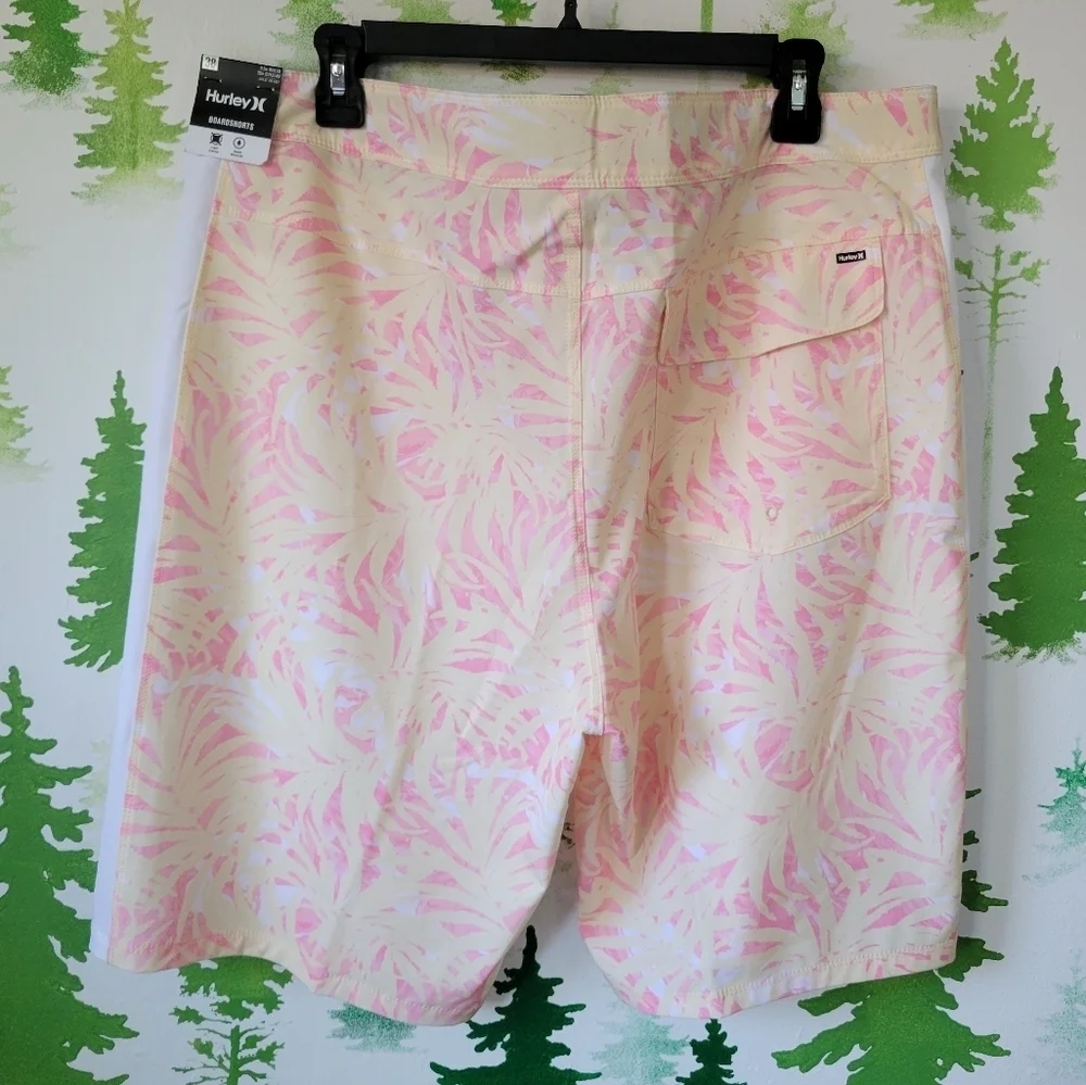 Hurley Tropical Paradise Boardshorts.